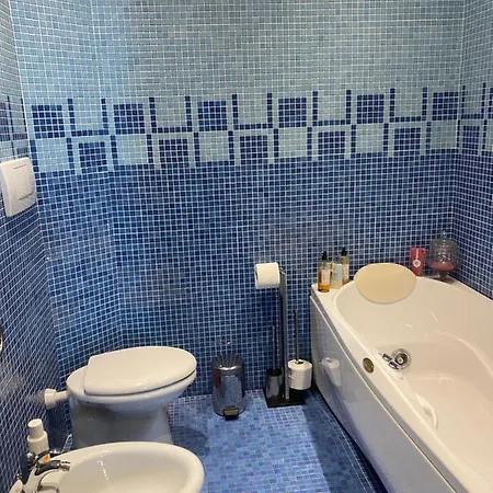 The Rooftop Terrace Double Private Bathrooms And An Equipped Roof Terrace *