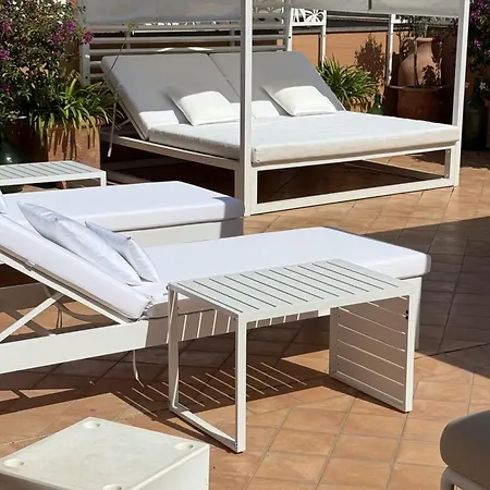The Rooftop Terrace Two Double With Private Bathrooms And An Equipped Roof Terrace Acomodação com café da manhã  Sant'Agnello