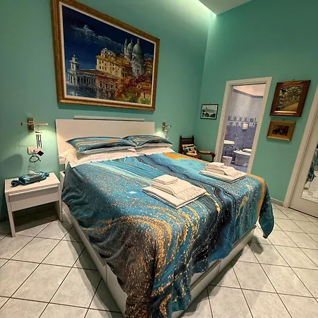 The Rooftop Terrace Two Double With Private Bathrooms And An Equipped Roof Terrace Bed & Breakfast Sant'Agnello